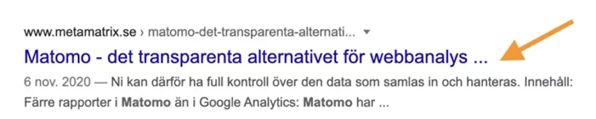 Utdrag ur google-sökning där Matomo - det transparenta alternativet för webbanalys... är markerat med en pil